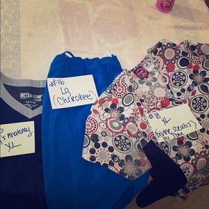 Scrubs great condition